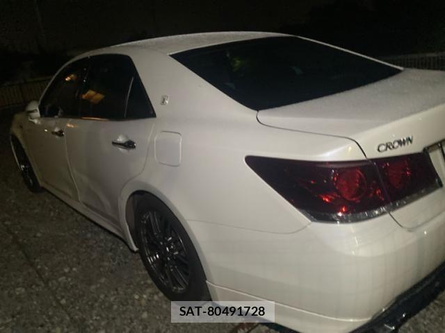 Toyota CROWN SEDAN 2013-06 8244925-3