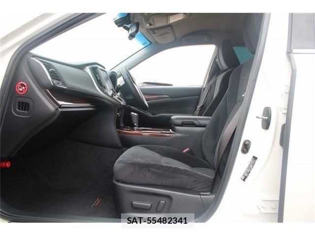 Toyota CROWN SEDAN 2014-12 8244928-26
