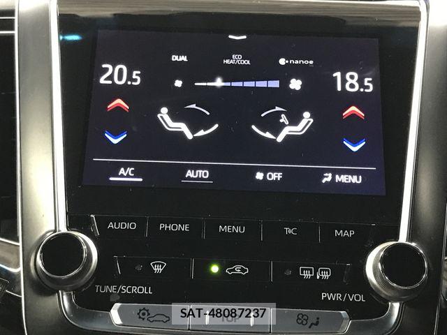 Toyota CROWN SEDAN 2019-05 8244919-14