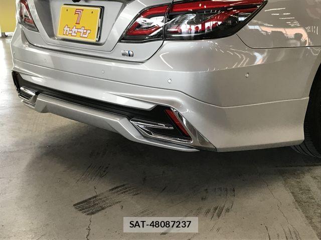 Toyota CROWN SEDAN 2019-05 8244919-27