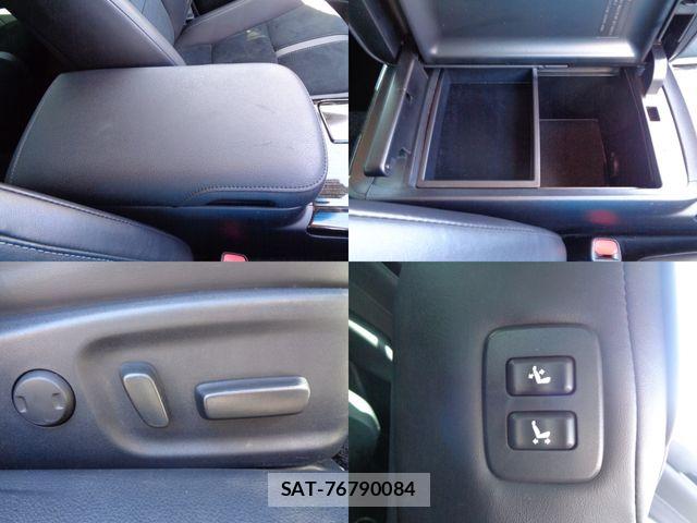 Toyota CROWN SEDAN 2018-12 8244917-16