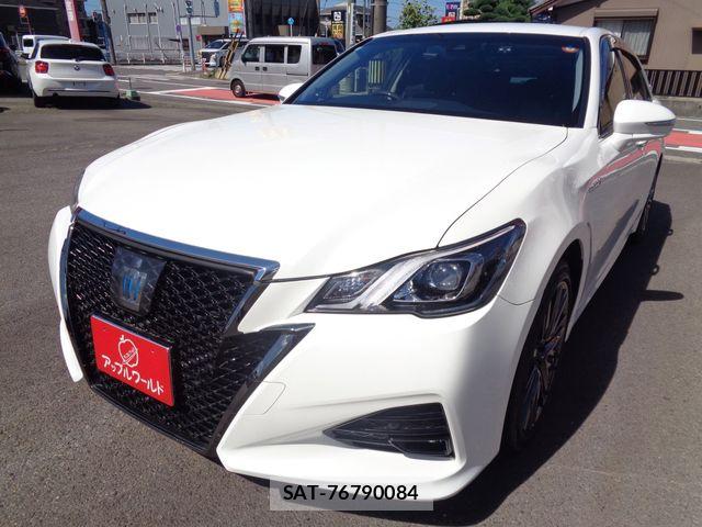Toyota CROWN SEDAN 2018-12 8244917-4