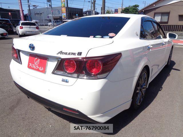Toyota CROWN SEDAN 2018-12 8244917-7