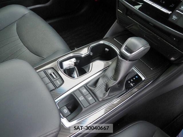 Toyota CROWN SEDAN 2021-06 8244913-24