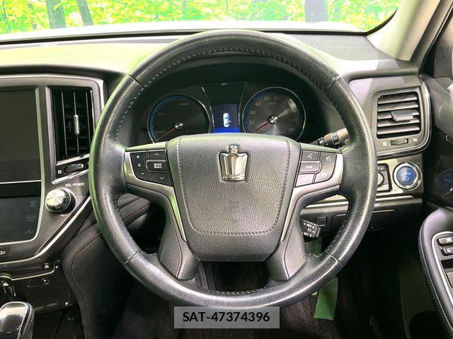 Toyota CROWN SEDAN 2013-09 8244923-10