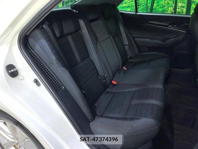 Toyota CROWN SEDAN 2013-09 8244923-12