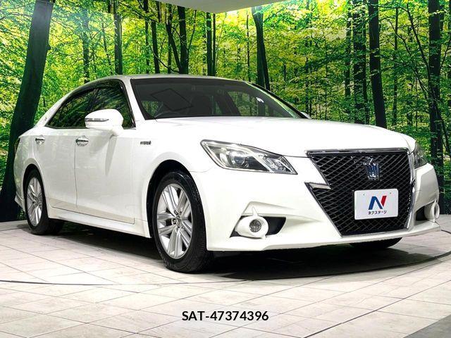 Toyota CROWN SEDAN 2013-09 8244923-16