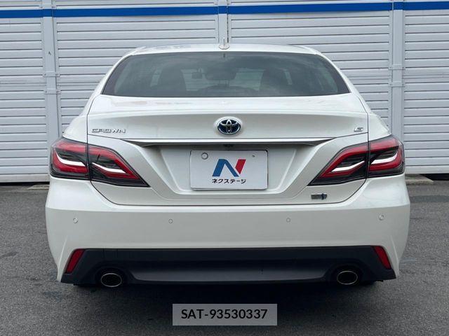 Toyota CROWN SEDAN 2020-07 8244915-14