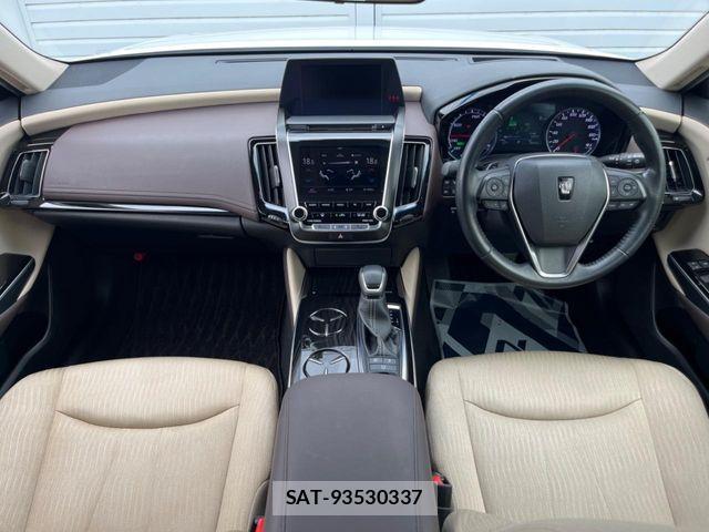Toyota CROWN SEDAN 2020-07 8244915-1