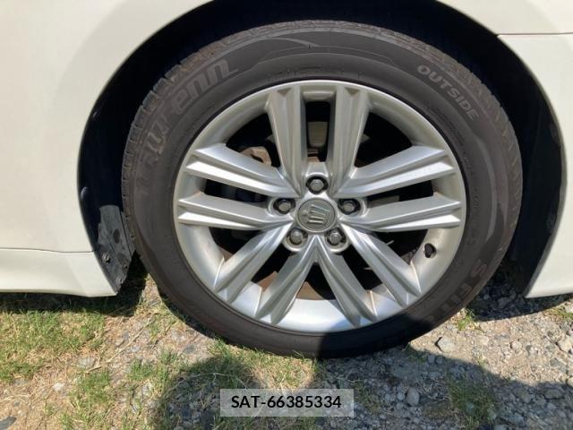Toyota CROWN SEDAN 2013-11 8244927-4