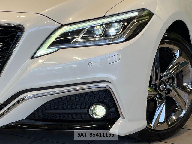 Toyota CROWN SEDAN 2019-03 8244916-11