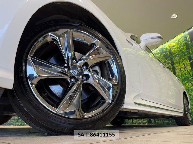 Toyota CROWN SEDAN 2019-03 8244916-12