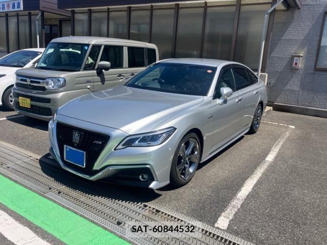 Toyota CROWN SEDAN 2018-11 8244922-0