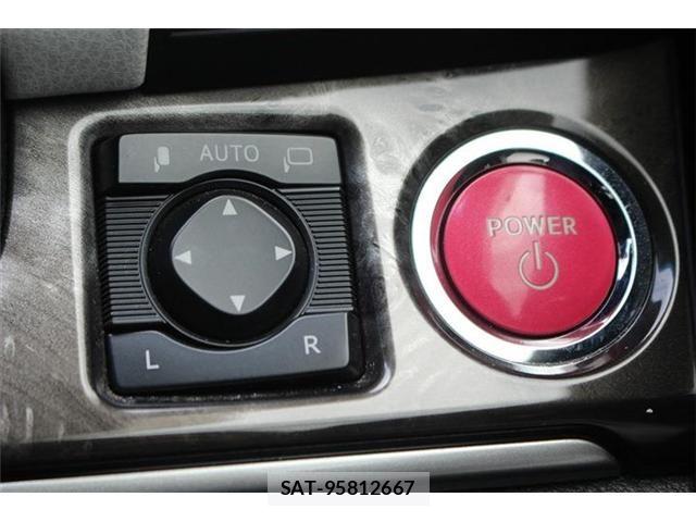 Toyota CROWN SEDAN 2013-12 8244920-4