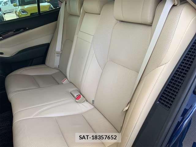 Toyota CROWN SEDAN 2015-12 8313944-14