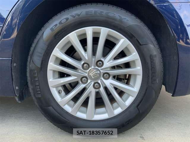 Toyota CROWN SEDAN 2015-12 8313944-17