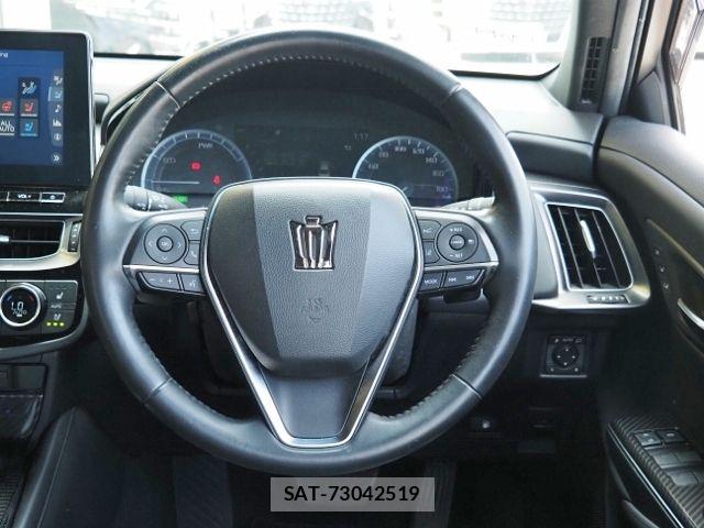 Toyota CROWN SEDAN 2021-06 8313913-14