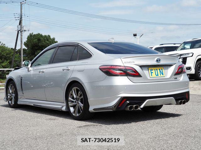 Toyota CROWN SEDAN 2021-06 8313913-5