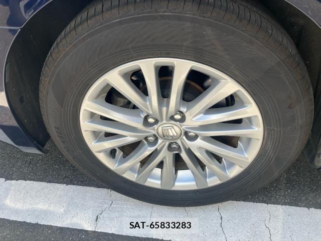 Toyota CROWN SEDAN 2017-07 8313950-6
