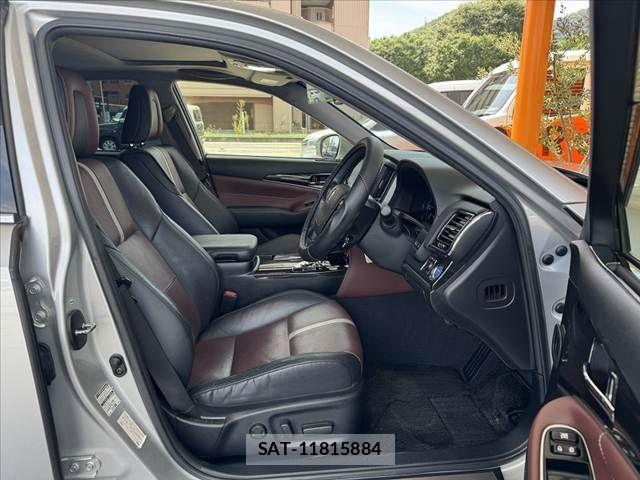 Toyota CROWN SEDAN 2015-03 8313956-15