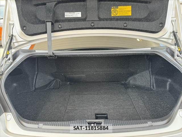 Toyota CROWN SEDAN 2015-03 8313956-19