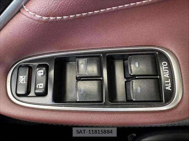 Toyota CROWN SEDAN 2015-03 8313956-28