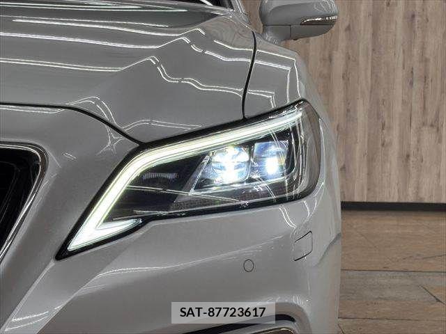 Toyota CROWN SEDAN 2021-07 8313929-10