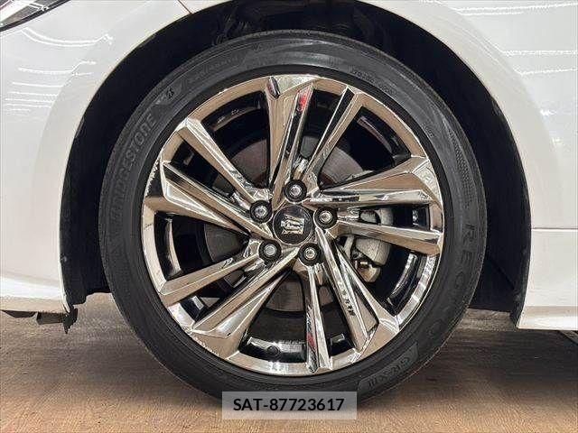 Toyota CROWN SEDAN 2021-07 8313929-28