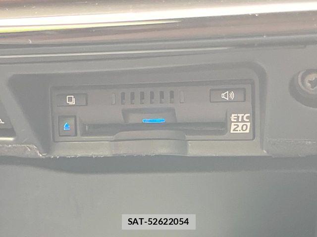 Toyota CROWN SEDAN 2020-09 8313926-6