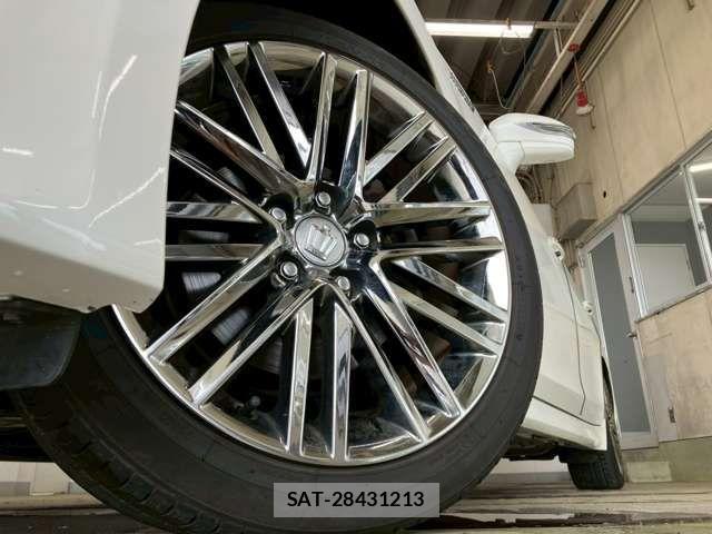 Toyota CROWN SEDAN 2016-03 8313940-15
