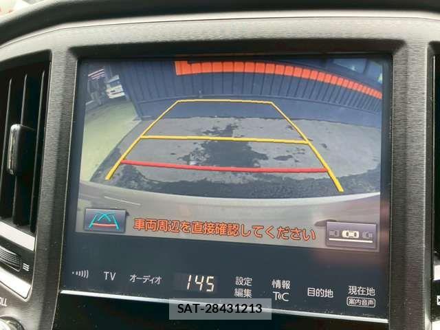 Toyota CROWN SEDAN 2016-03 8313940-3