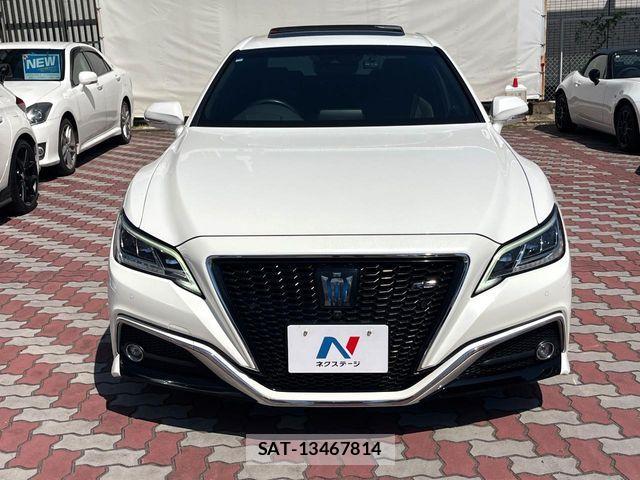 Toyota CROWN SEDAN 2018-07 8313927-11