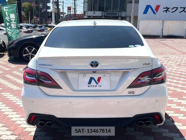 Toyota CROWN SEDAN 2018-07 8313927-12