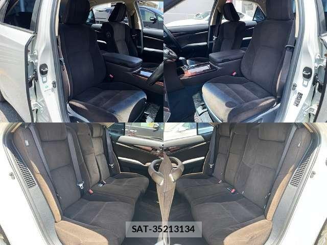 Toyota CROWN SEDAN 2013-10 8313942-6