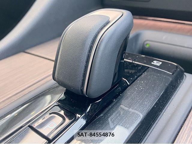 Toyota CROWN SEDAN 2024-05 8313912-10