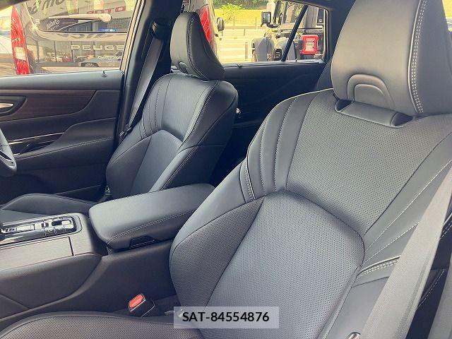 Toyota CROWN SEDAN 2024-05 8313912-4