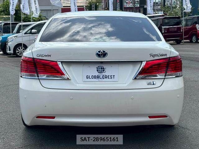 Toyota CROWN SEDAN 2013-06 8313949-6