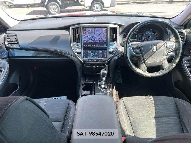 Toyota CROWN SEDAN 2013-03 8313954-8