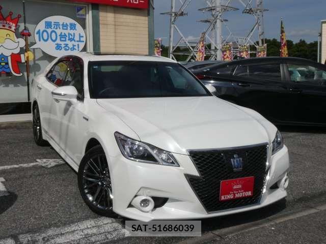 Toyota CROWN SEDAN 2014-01 8313931-0