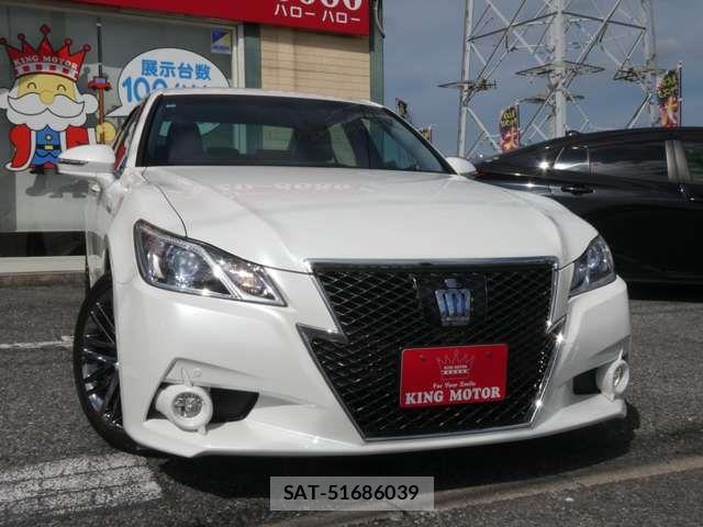 Toyota CROWN SEDAN 2014-01 8313931-11