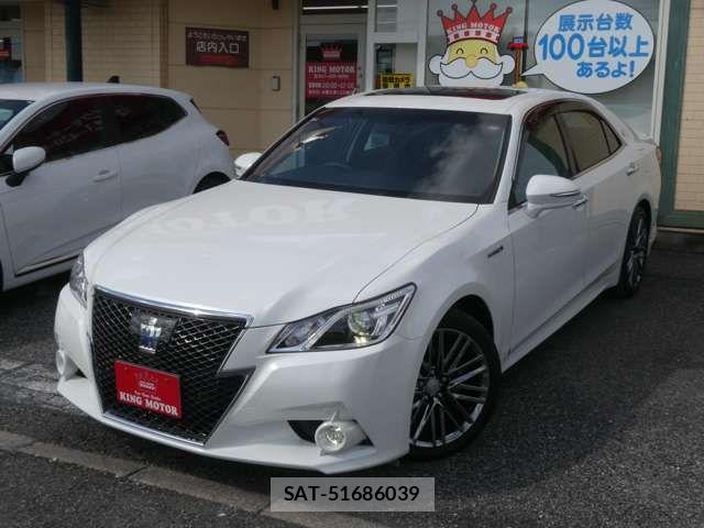Toyota CROWN SEDAN 2014-01 8313931-15