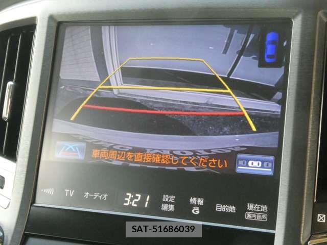 Toyota CROWN SEDAN 2014-01 8313931-2