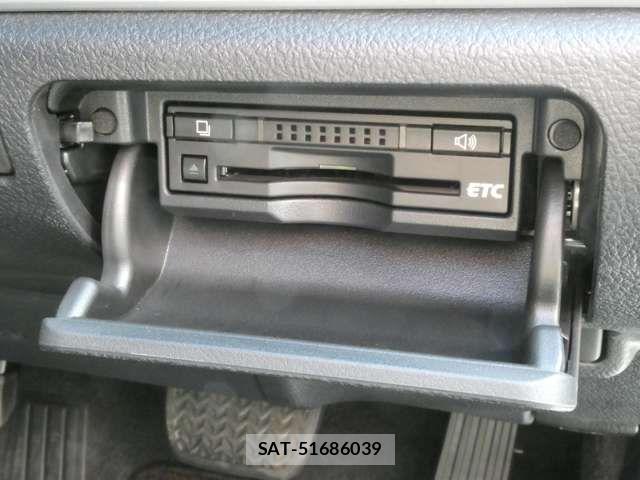Toyota CROWN SEDAN 2014-01 8313931-5