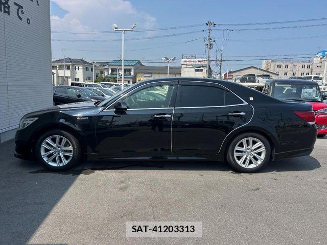 Toyota CROWN SEDAN 2013-08 8313948-15