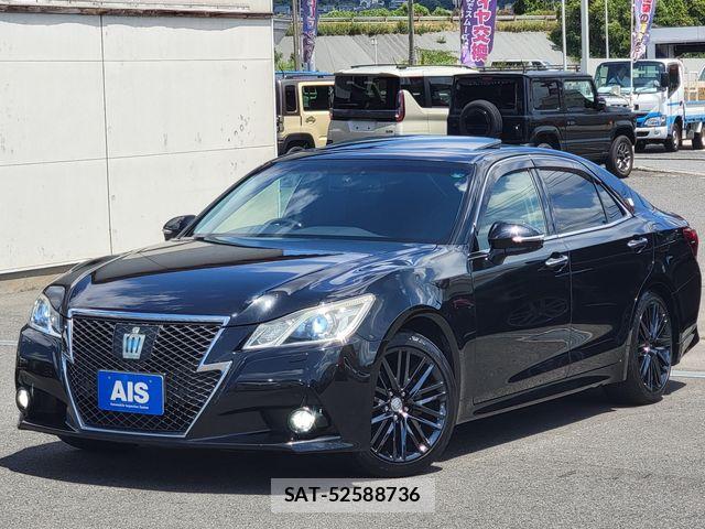 Toyota CROWN SEDAN 2015-03 8313938-0