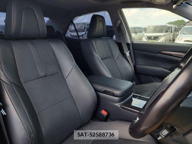 Toyota CROWN SEDAN 2015-03 8313938-11