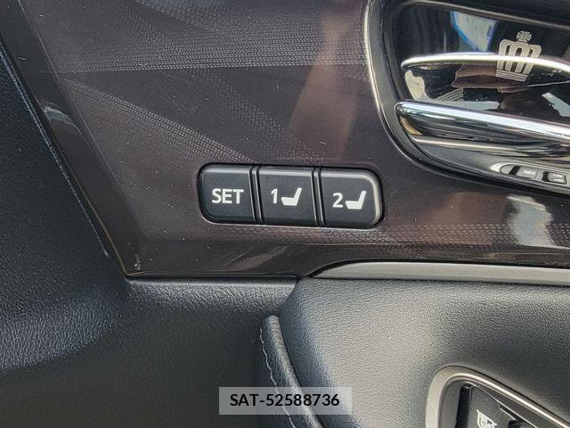 Toyota CROWN SEDAN 2015-03 8313938-12