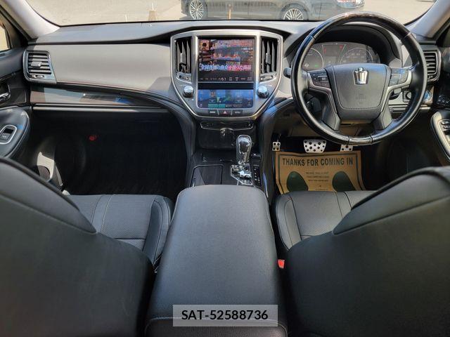 Toyota CROWN SEDAN 2015-03 8313938-20