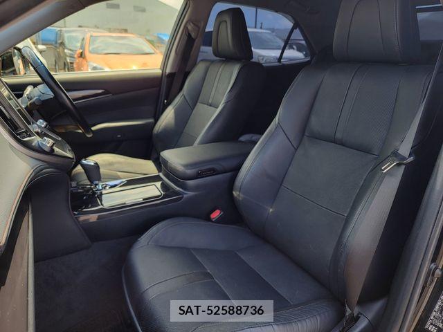 Toyota CROWN SEDAN 2015-03 8313938-22