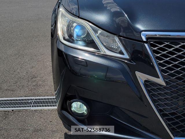Toyota CROWN SEDAN 2015-03 8313938-25